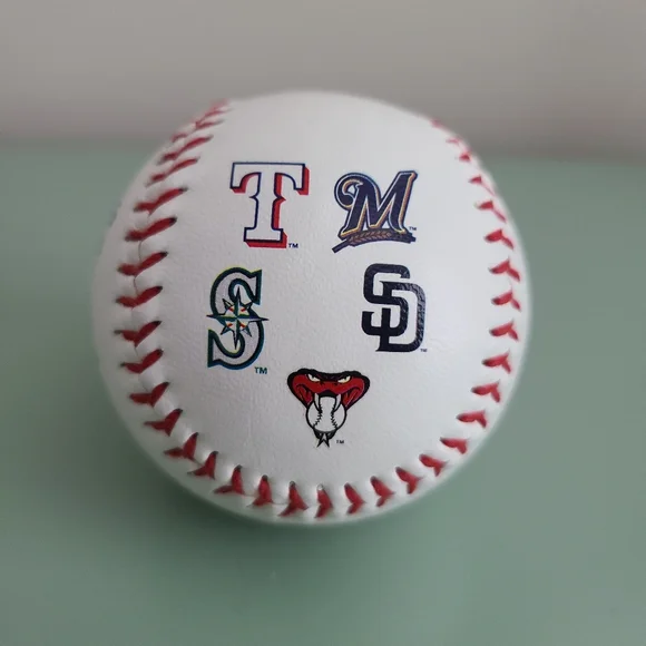 Spring Training 2017 Collectible Baseball - Picture 2 of 6